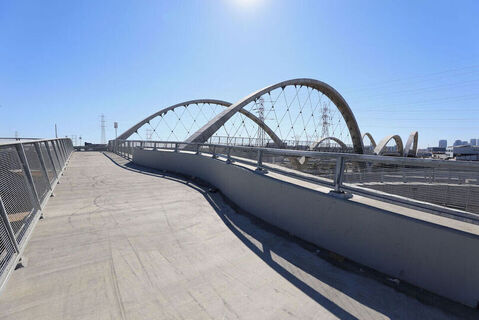 6th St Bridge Photo 10