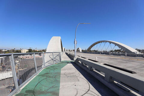 6th St Bridge Photo 142
