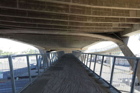6th St Bridge Photo 37
