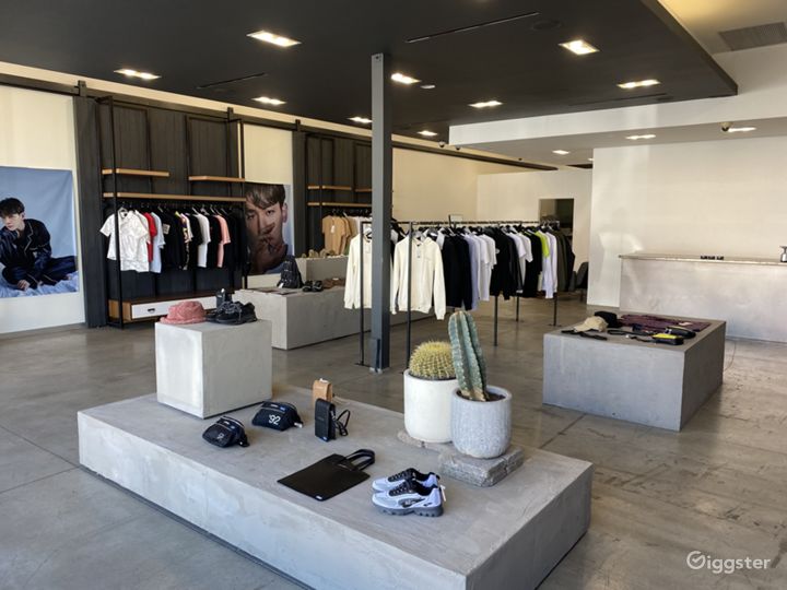 Sales floor with multiple display options for your merchandise.
