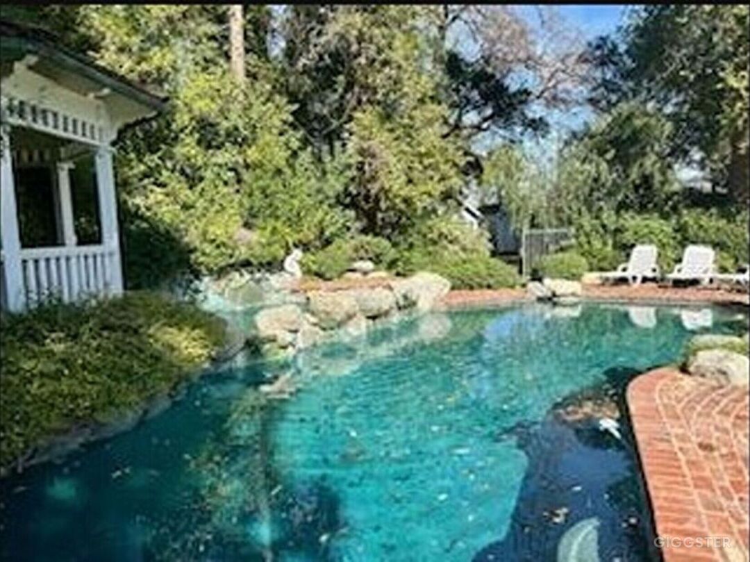 Private Pool Paradise Photo 3