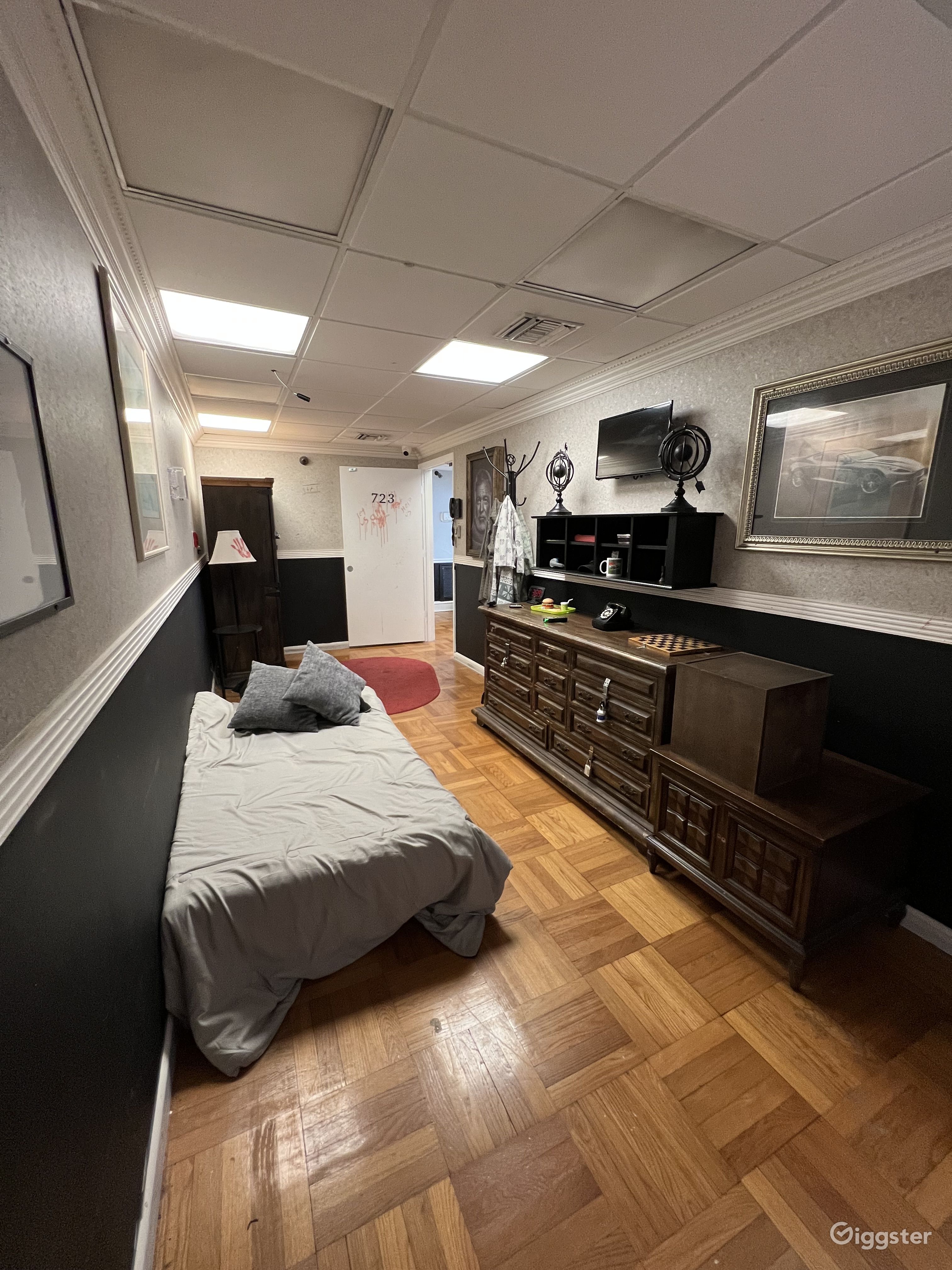 No Vacancy" Escape Room | Rent this location on Giggster