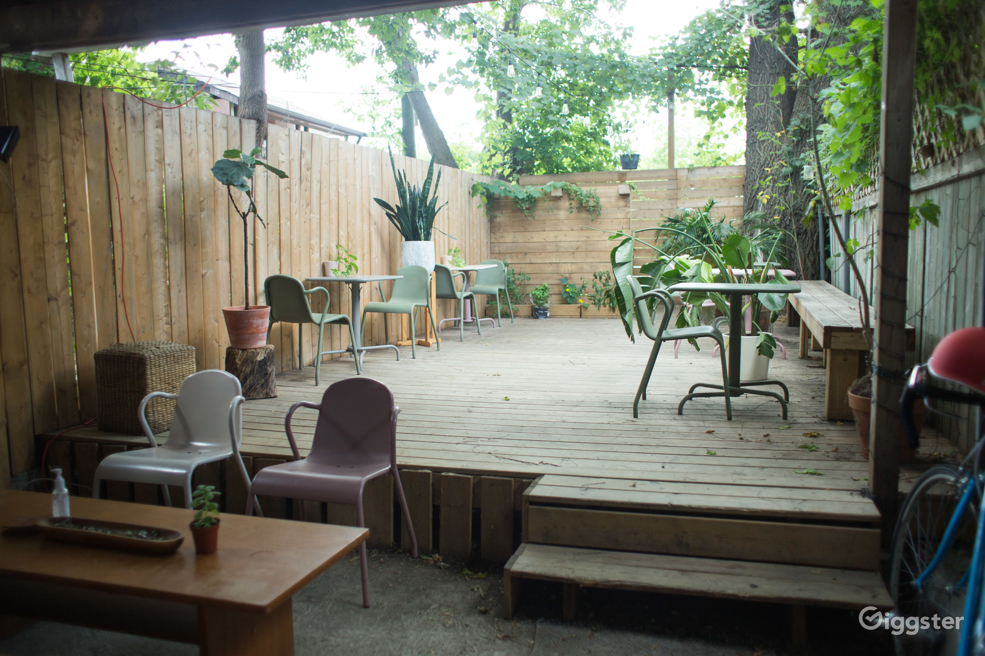 Nightclubs for 18 year olds near me Find the Best Spots in Your Area