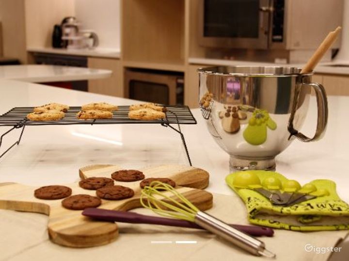 Open Studio for Art, Baking & More in Singapore Rent this location on