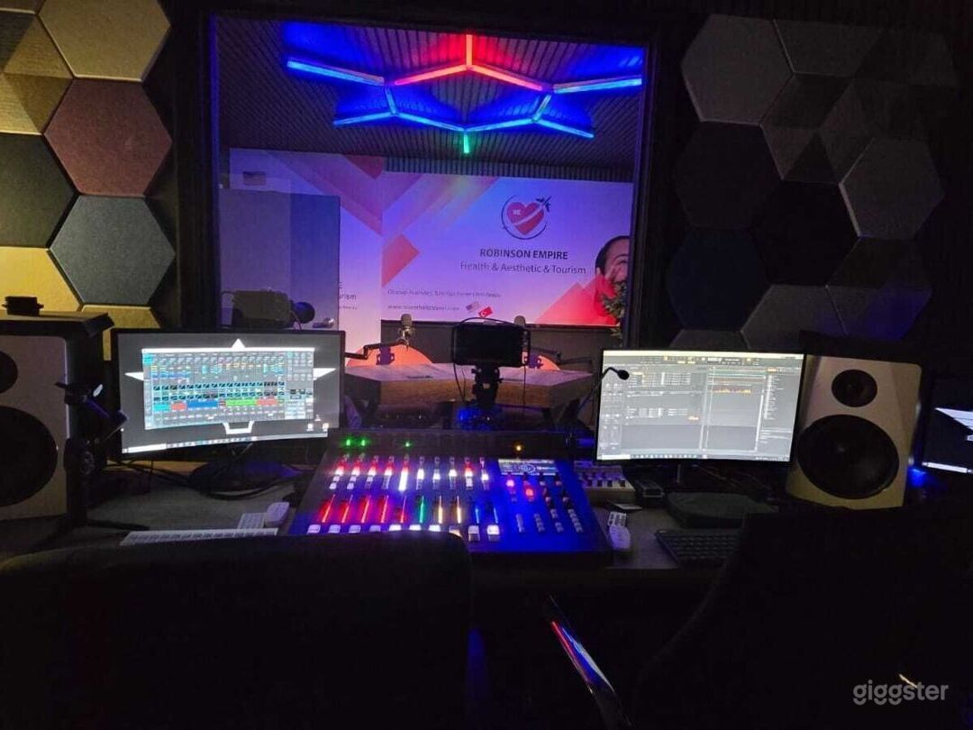 Modern Podcast Studio in Boynton Beach