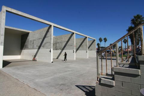 Venice Beach Recreation Center Photo 17