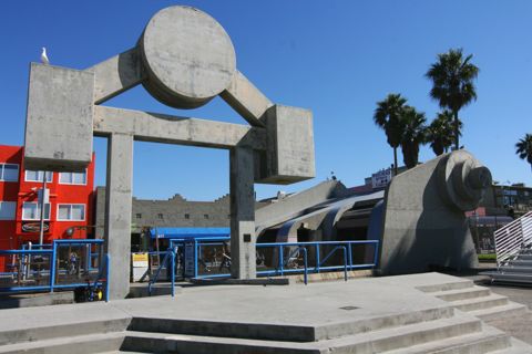 Venice Beach Recreation Center Photo 21