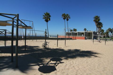 Venice Beach Recreation Center Photo 12