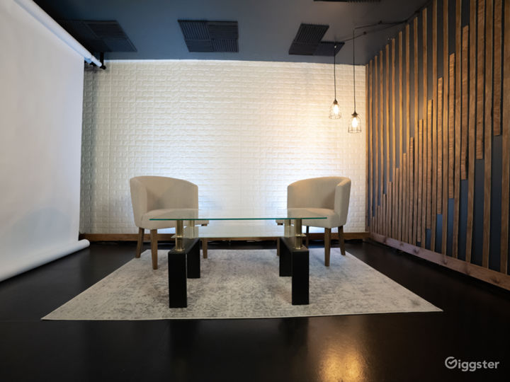 Photo/Video Studio in Buford, GA Rent this location on Giggster