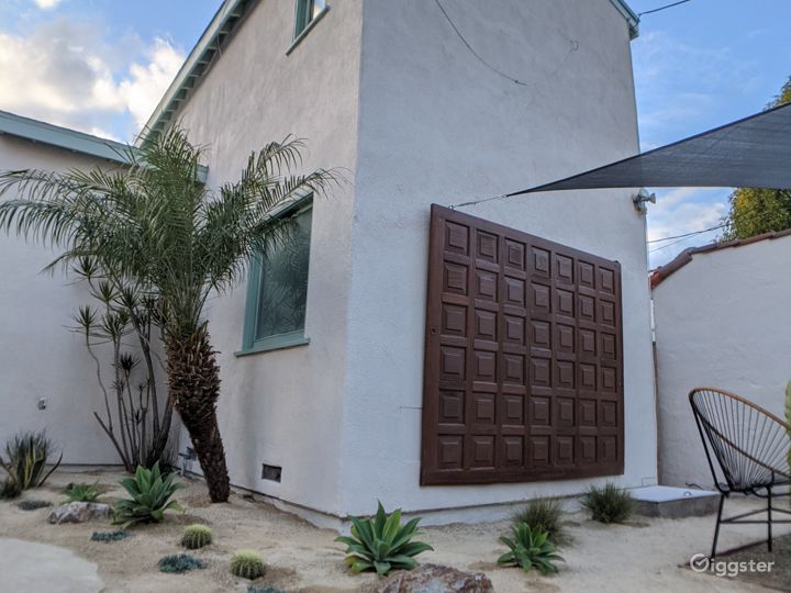 Warm, Spanish Colonial Home In Leimert Park Rent this location on
