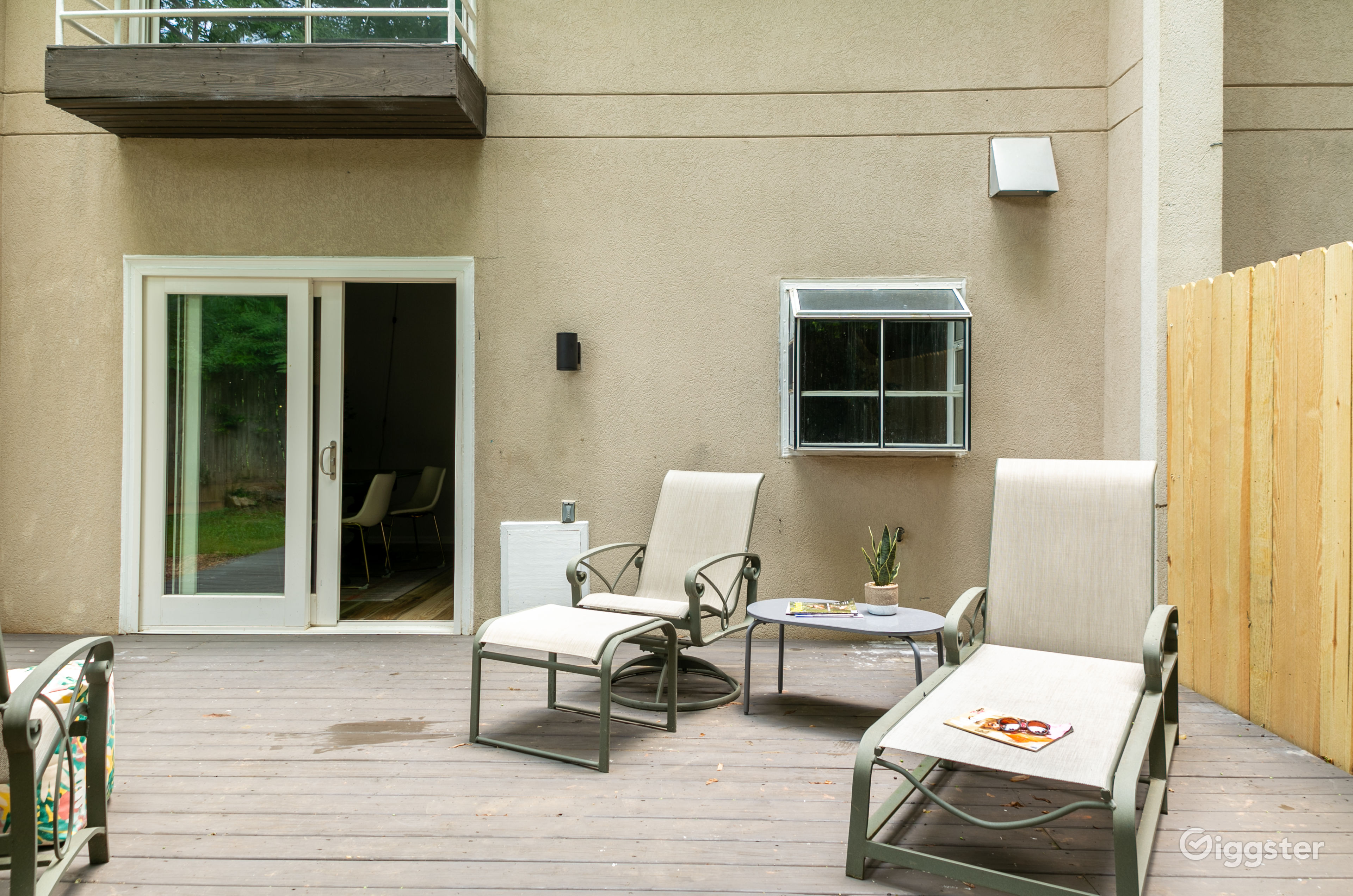 Off the Grid Updated 80s Inman Park Townhome Rent this location on