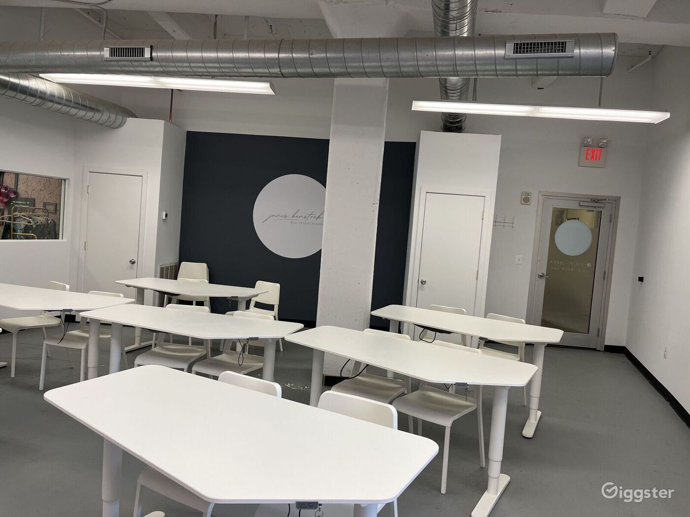 Renovated warehouse space in Northern Liberties. Rent this location