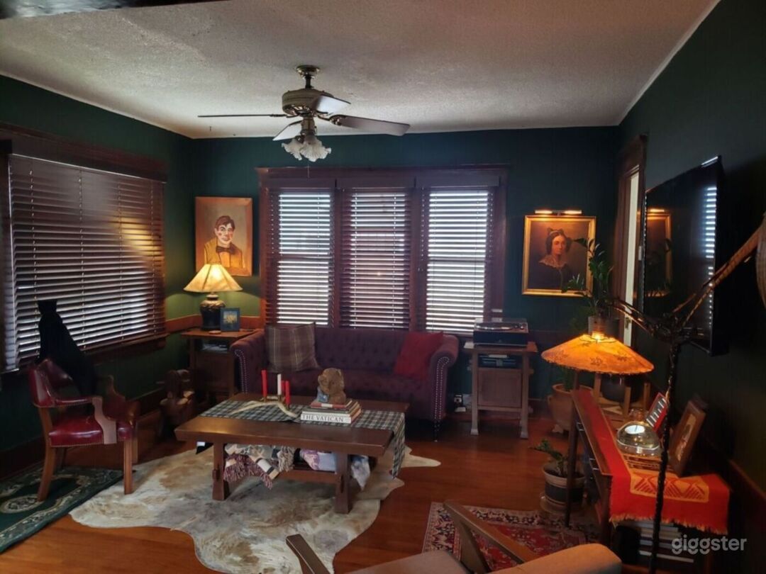 Authentic 1920 Craftsman Bungalow | Film & Photo Location Rental