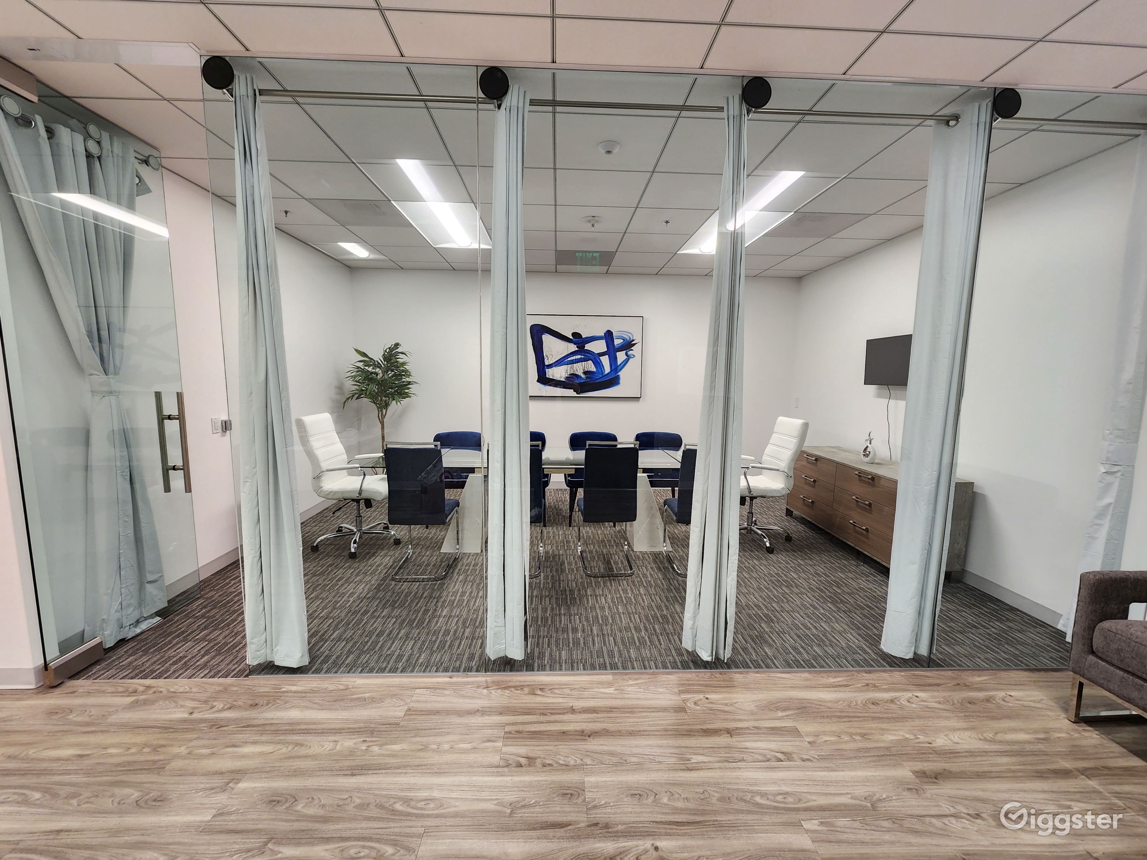 PROMO Luxury office, building and location Rent this location on