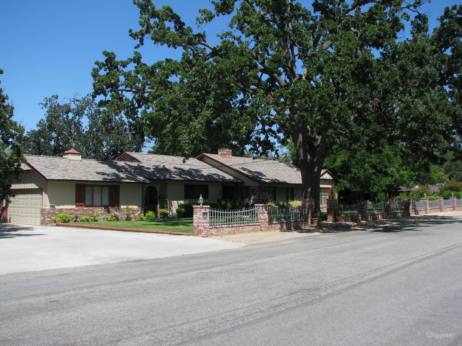 Newhall Ranch Home Rent this location on Giggster