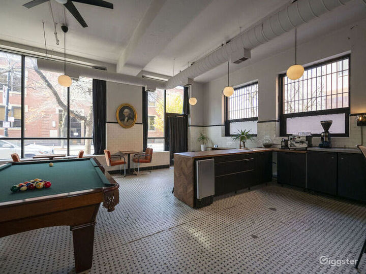 Minimalist Speakeasy located in the West Loop Rent this location on