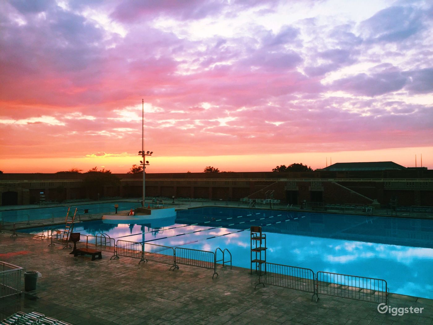 Jones Beach, NY Landmark West Bathhouse Rent this location on Giggster