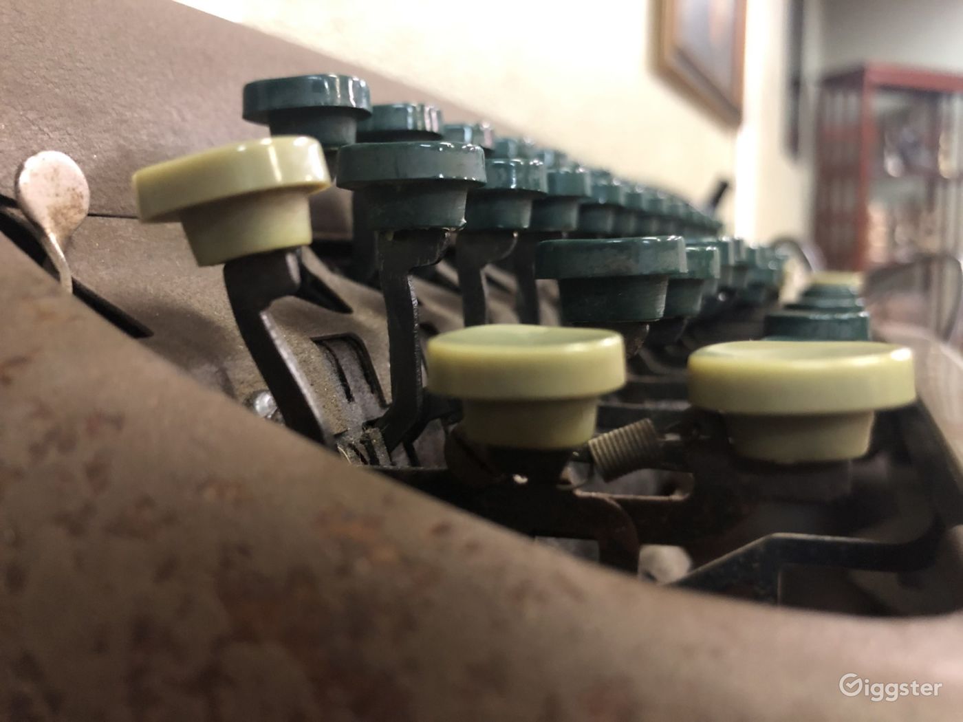 Best Escape Room in Columbus Rent this location on Giggster