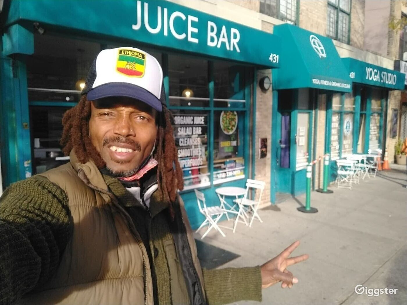 Organic Juice Bar in Brooklyn Rent this location on Giggster