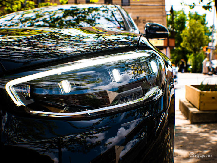 MERCEDES BENZ S500 CAR! LUXURY VEHICLE! Rent this location on Giggster