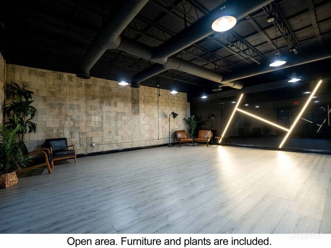 Private Bunker Style With Outdoor Area