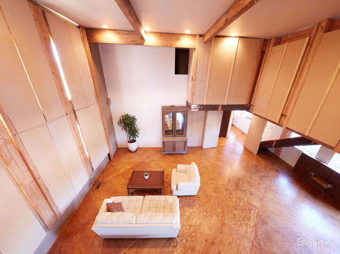 Loft East Photo 4