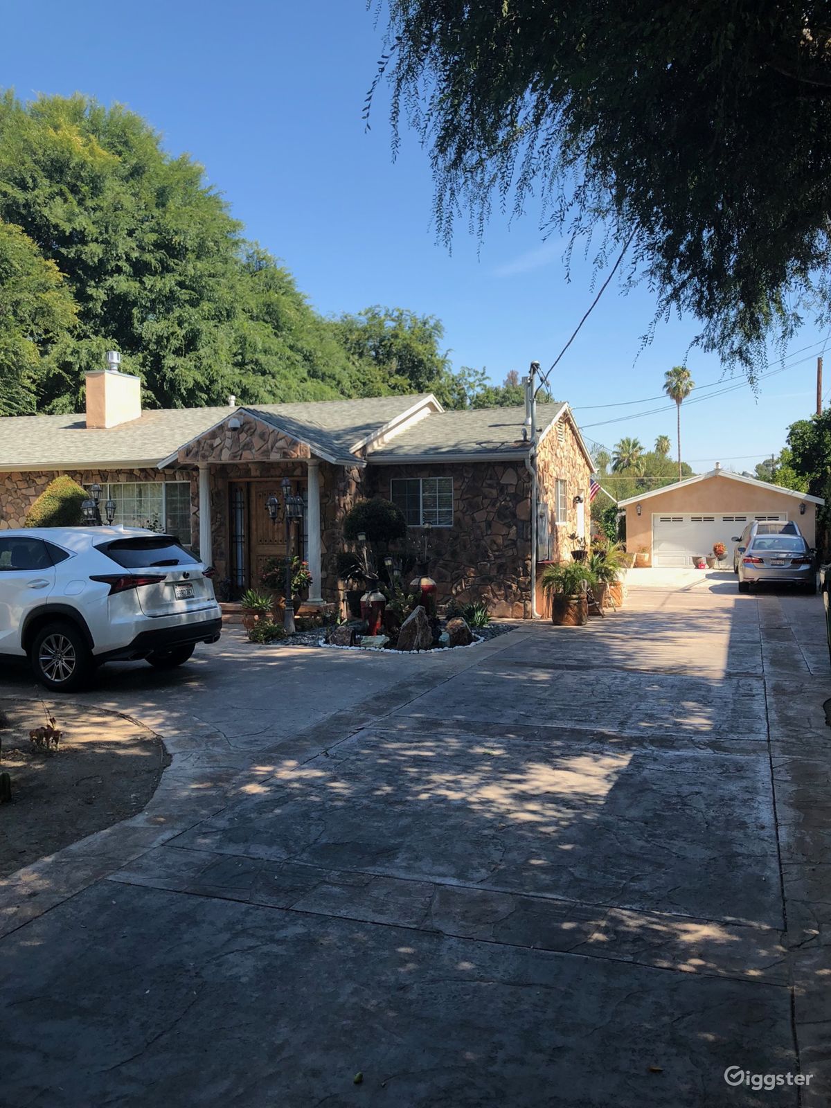 Woodland Hills House Backyard Rent this location on Giggster