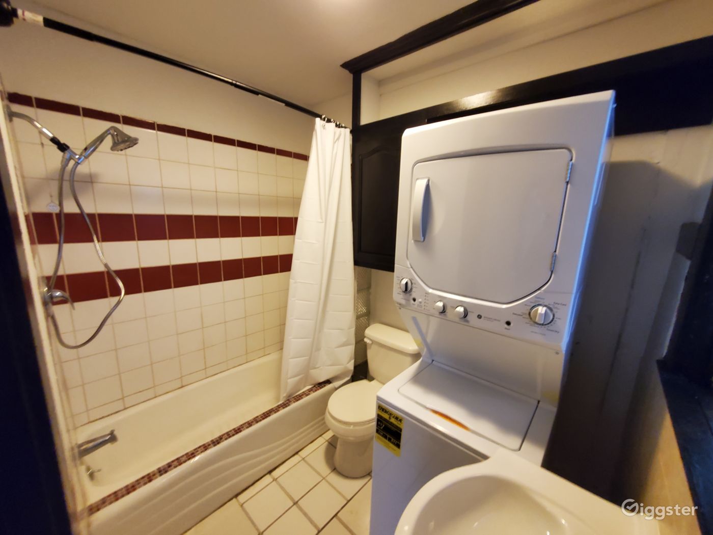 Private Apartment in Boyle Heights Rent this location on Giggster