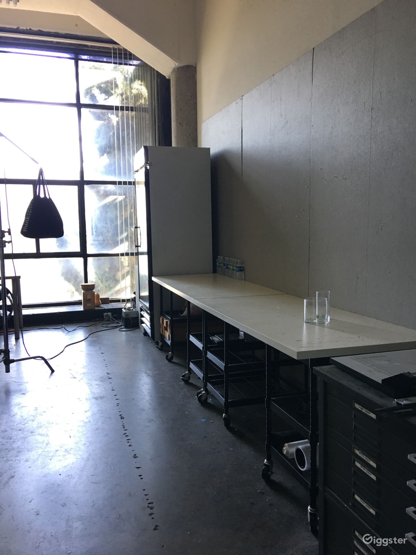 Loft space for creative use Rent this location on Giggster