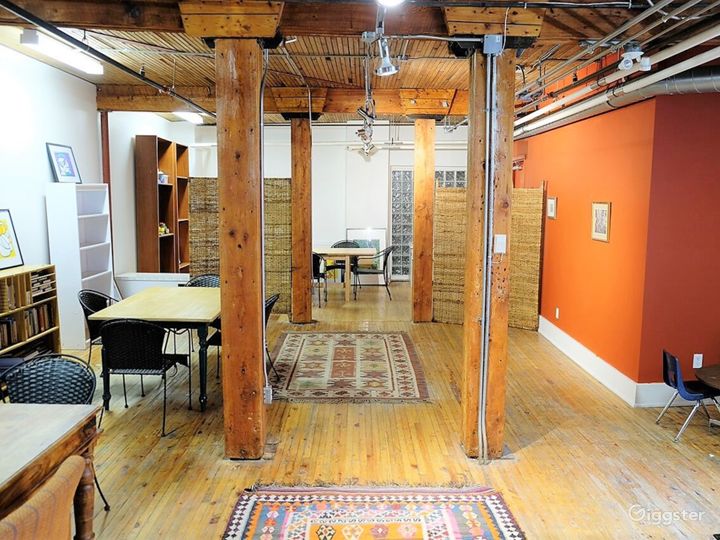Gorgeous Meeting Space Photo 5
