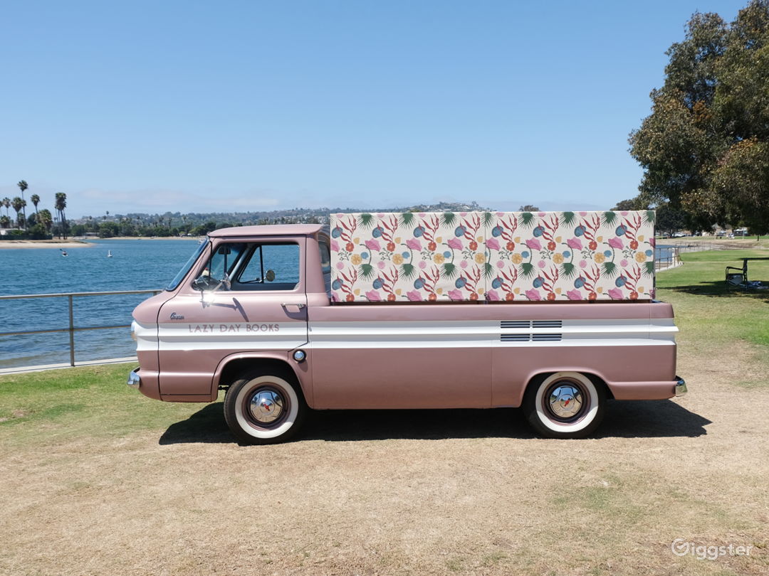 One of a Kind Custom Retro Rampside Photo 1