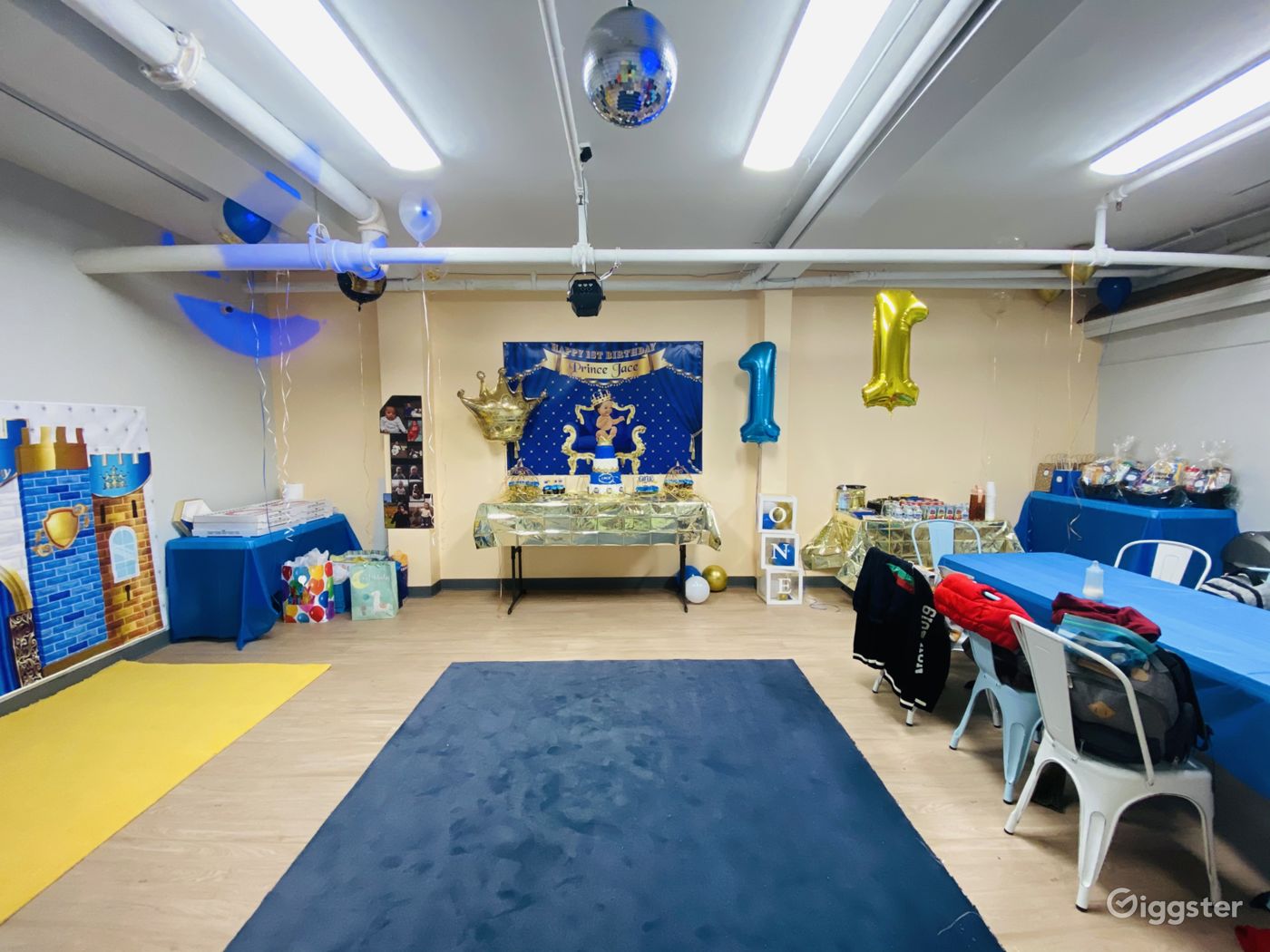 Children's Play and Learn Center in Forest Hills Rent this location