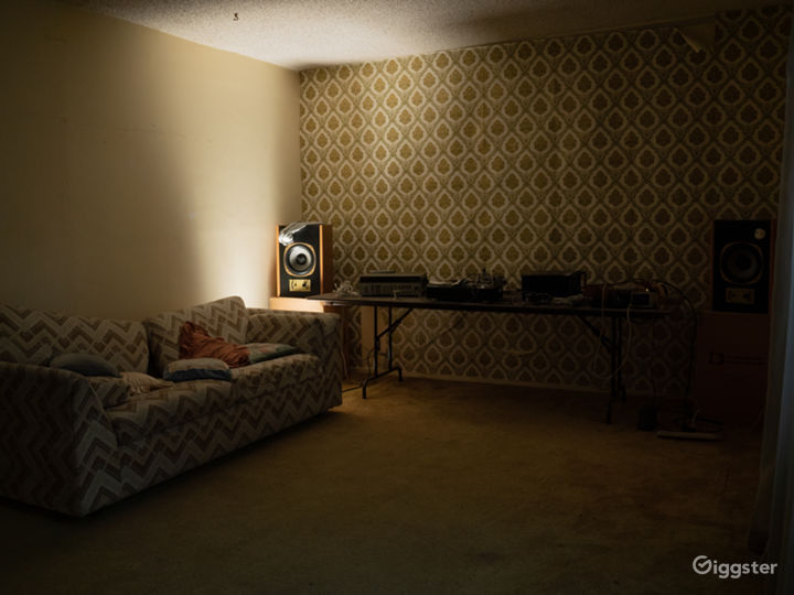 Abandoned Vintage Apartment (1970s)