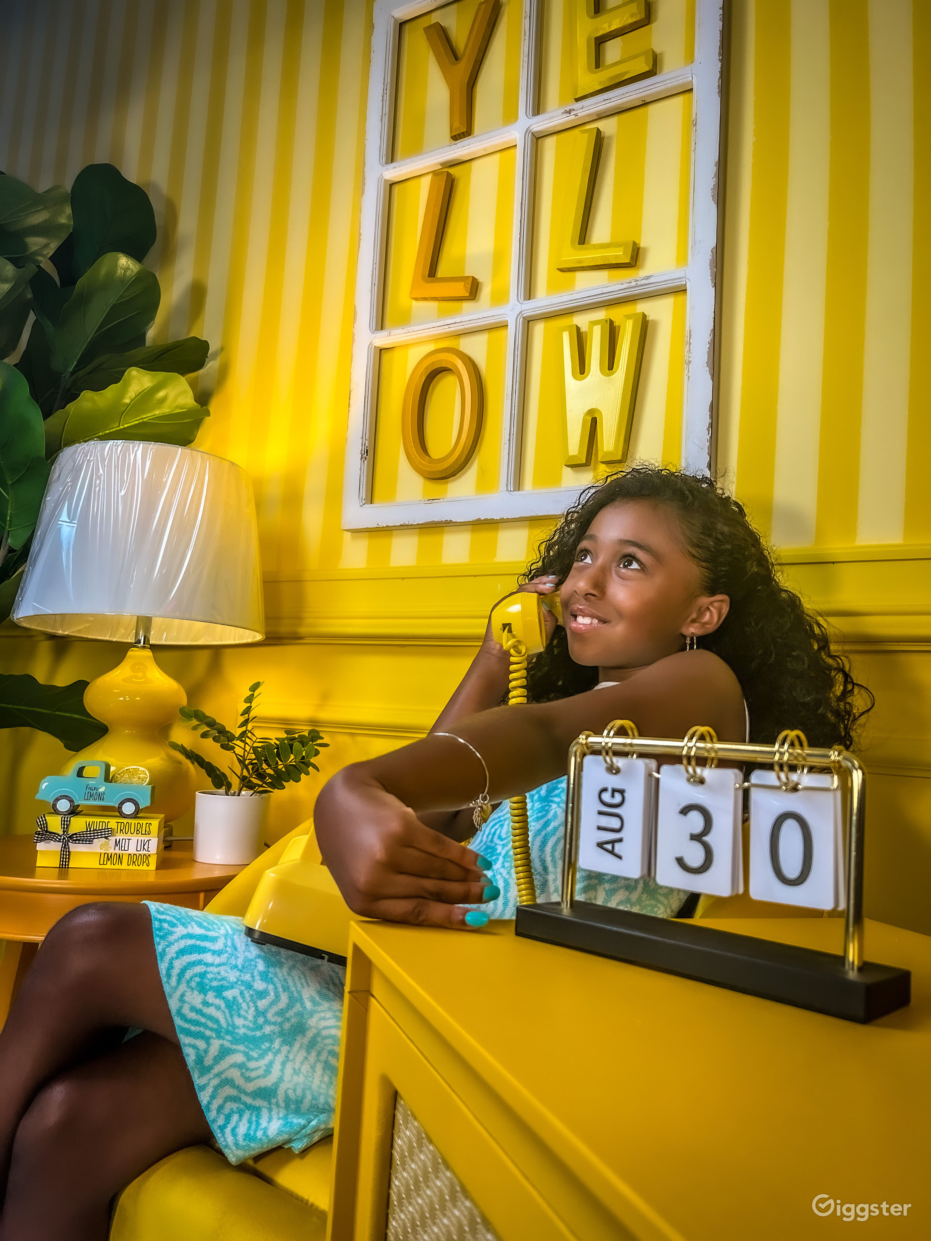 Luxury Photo Studio Rent this location on Giggster