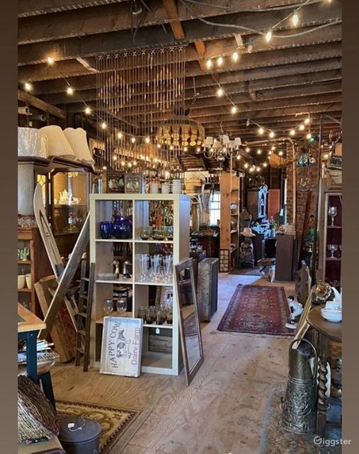 Vintage Home Store Rent this location on Giggster