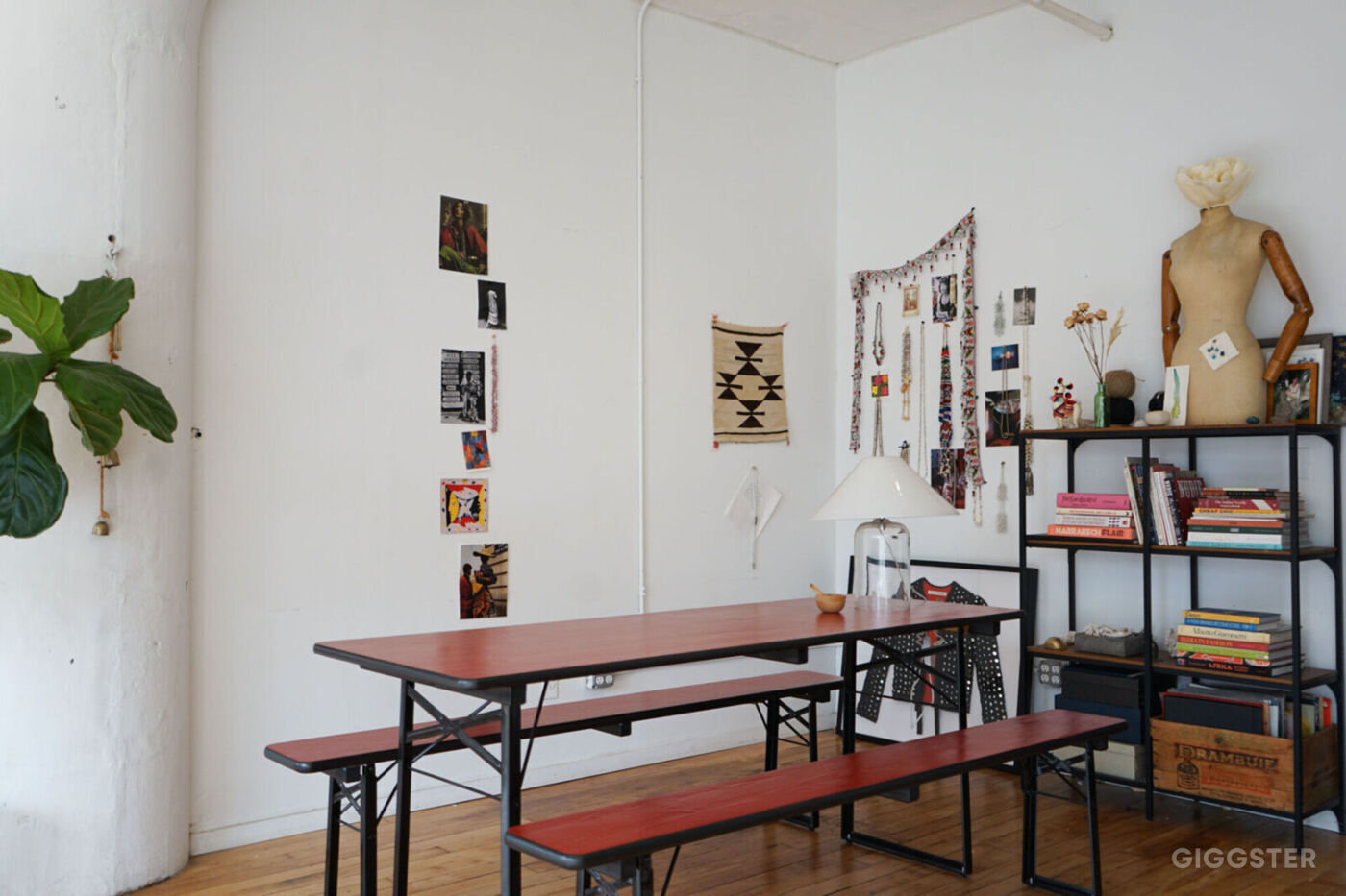 Bohemian Brooklyn Studio in Heart of Greenpoint Rent this location on