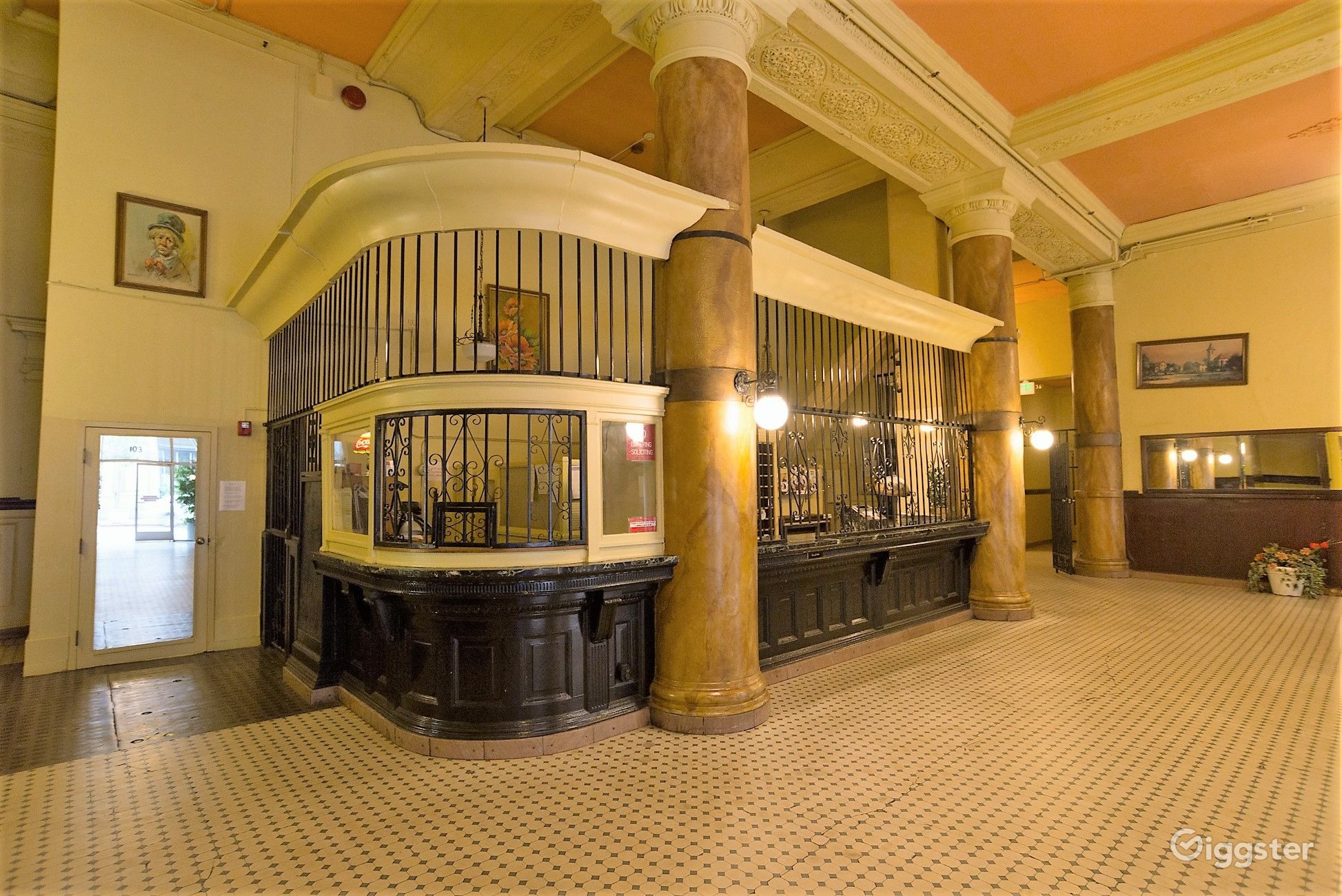 Paradise Alley Rent this location on Giggster