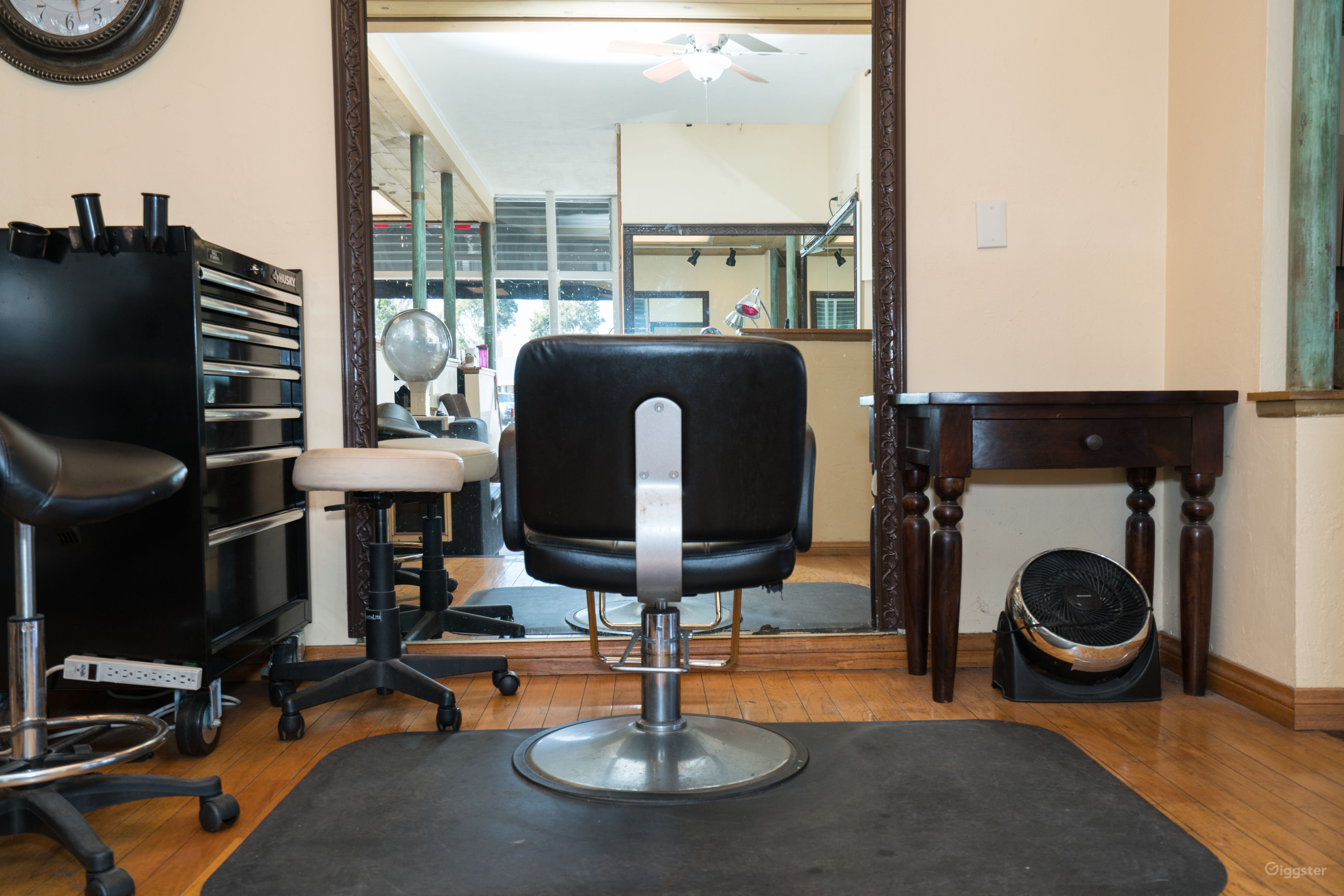 Stylish Hair Studio Rent this location on Giggster