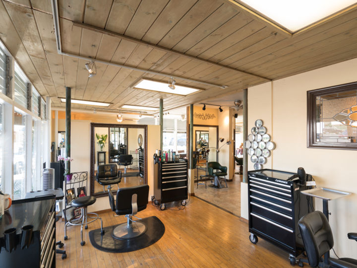 Stylish Hair Studio Rent this location on Giggster