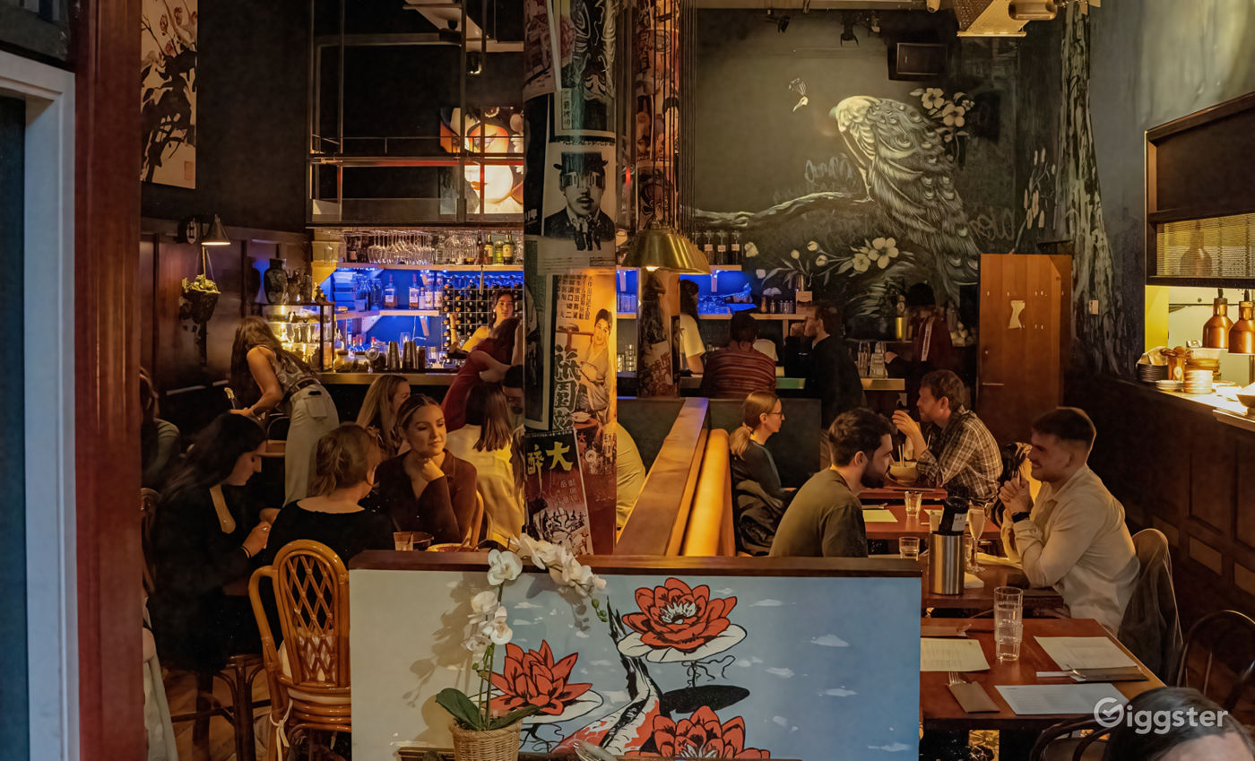 Vibrant Spacious Restaurant Belfast City Centre Rent this location on