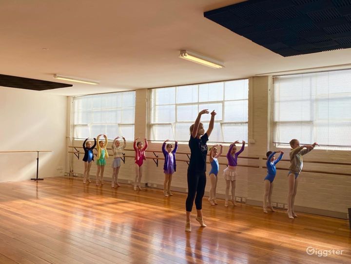 Extraordinary Studio 2 at Preston Rent this location on Giggster