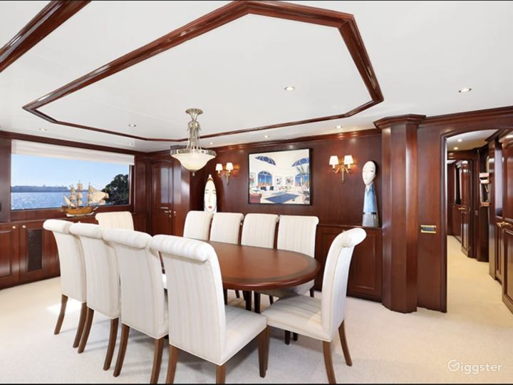 125 Ft Admiral XL Yacht (up to 12 Guests ) Rent this location on Giggster