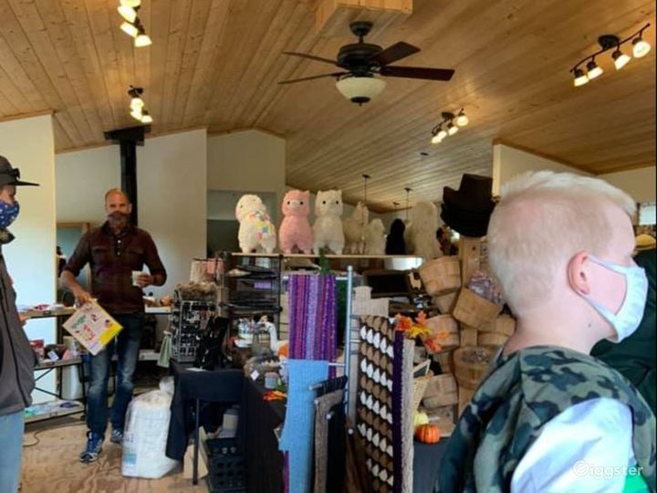 Beautiful Alpaca Farm And Camping Site In Yelm 1 Rent this location