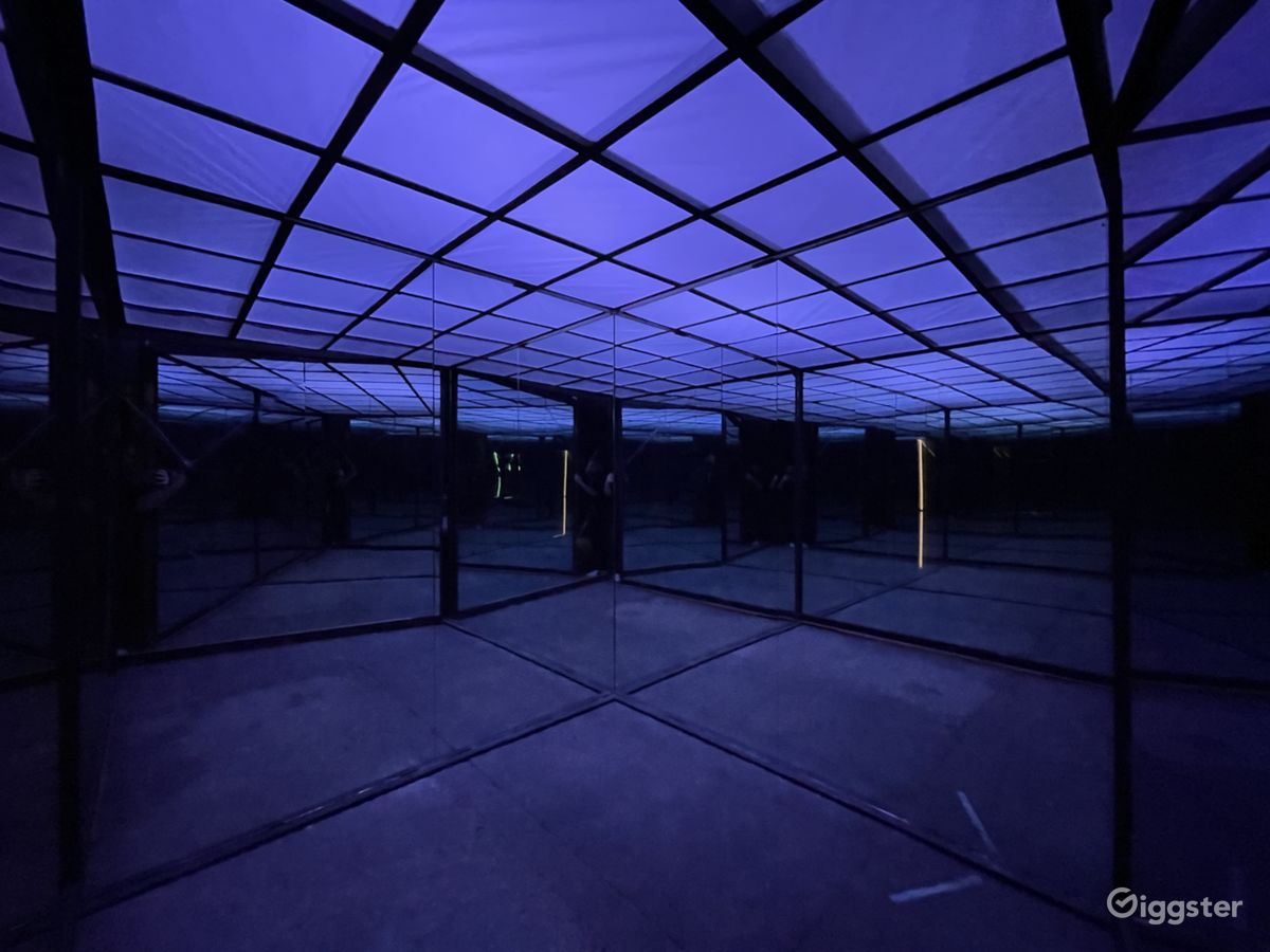 Mirror Set High with Real Mirrors and LED Ceiling Rent this location