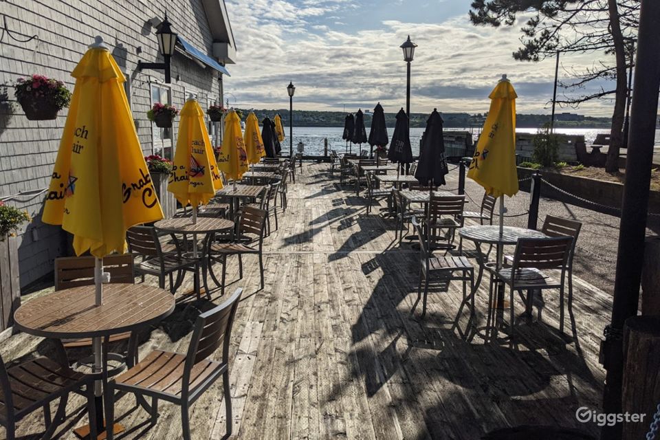 Restaurant with Trendy Seafood in Halifax Rent this location on Giggster