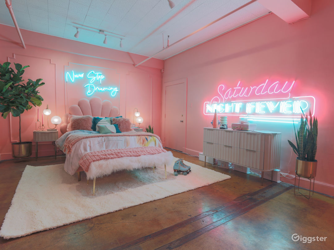 Downtown 80s Neon Pink Loft w/ Bed and Bathtub Rent this location on