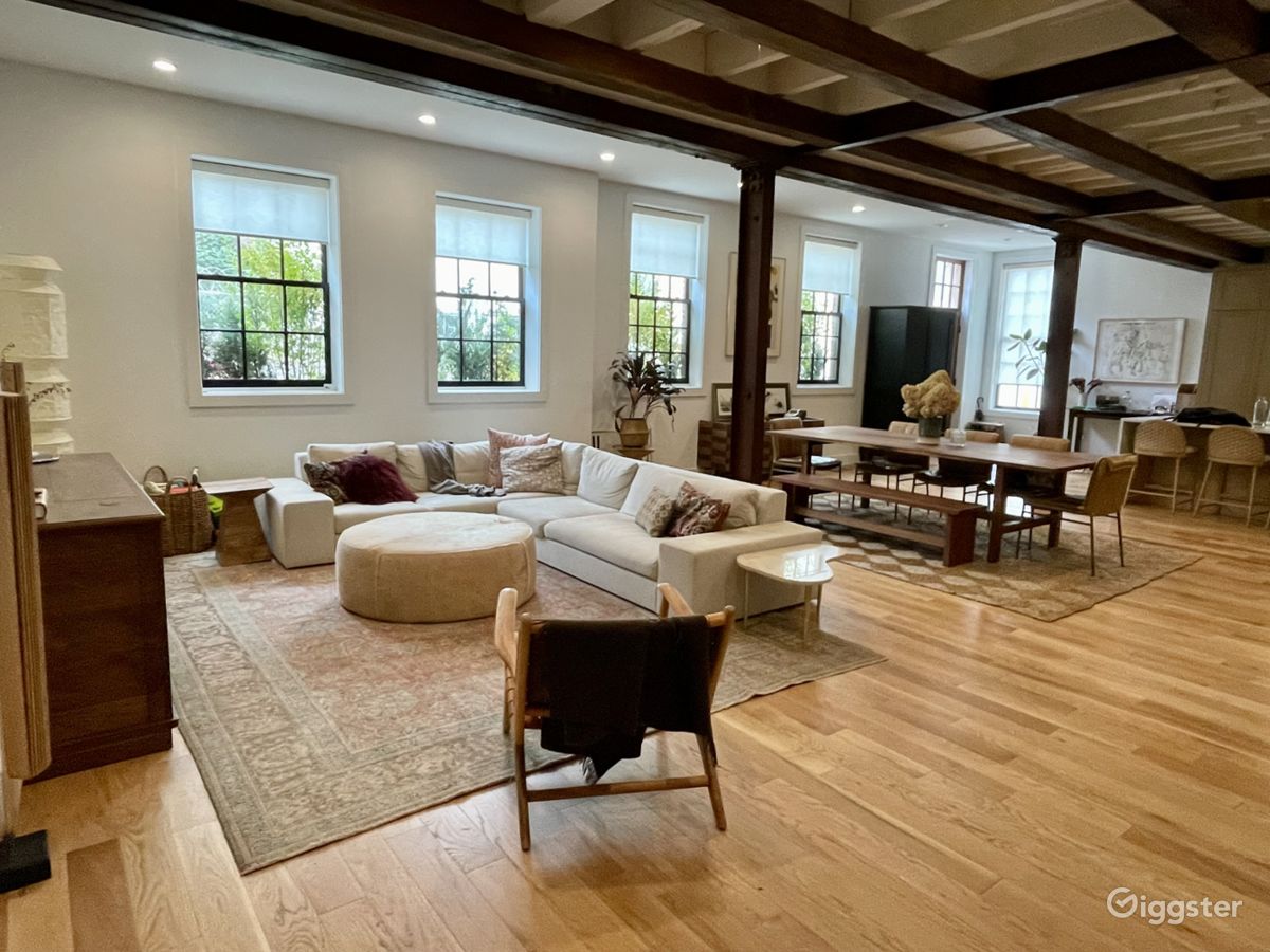 Old City Carriage House Rent this location on Giggster