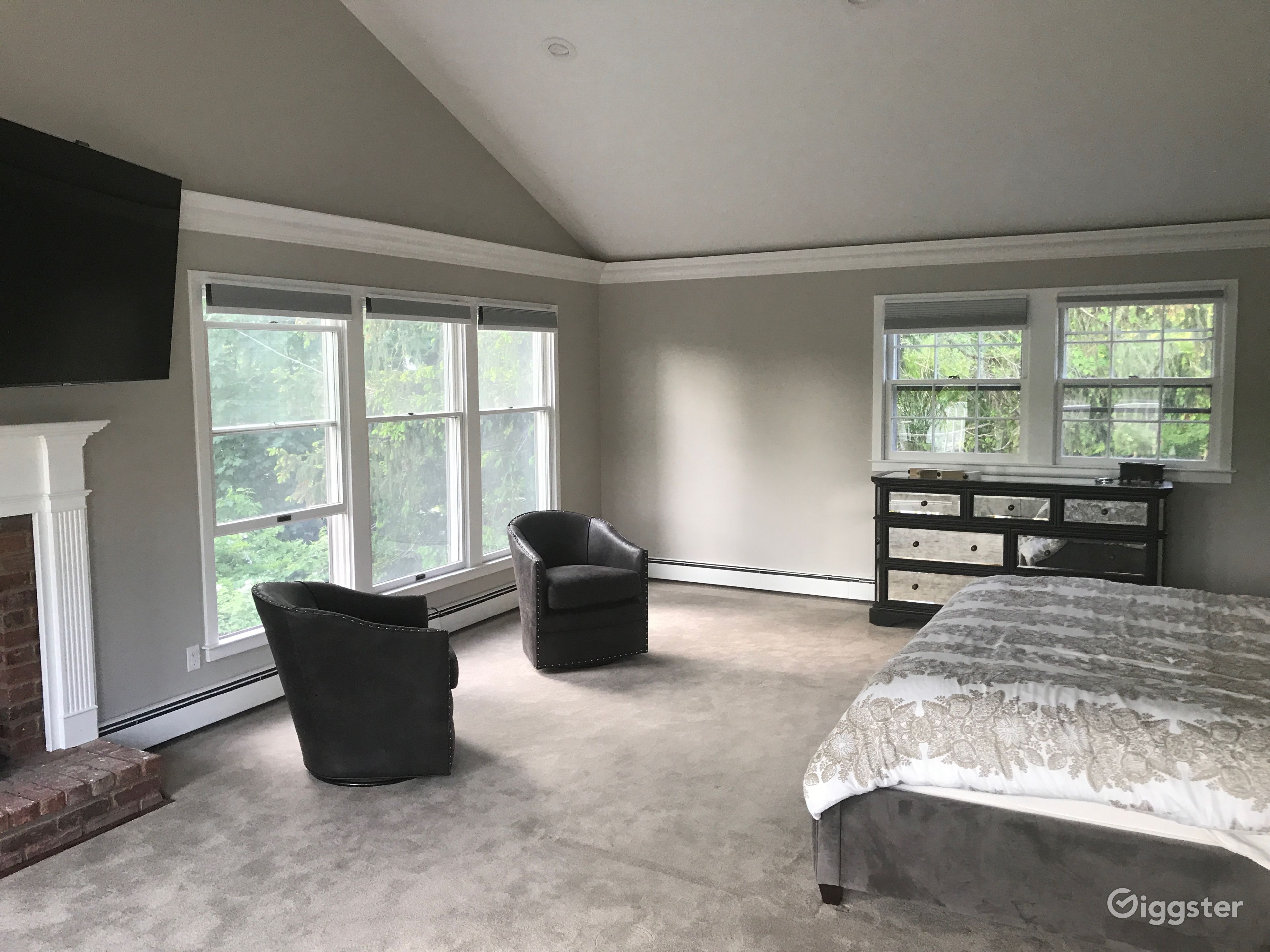 Long Island Waterfront Home with Dock and Pool Rent this location on