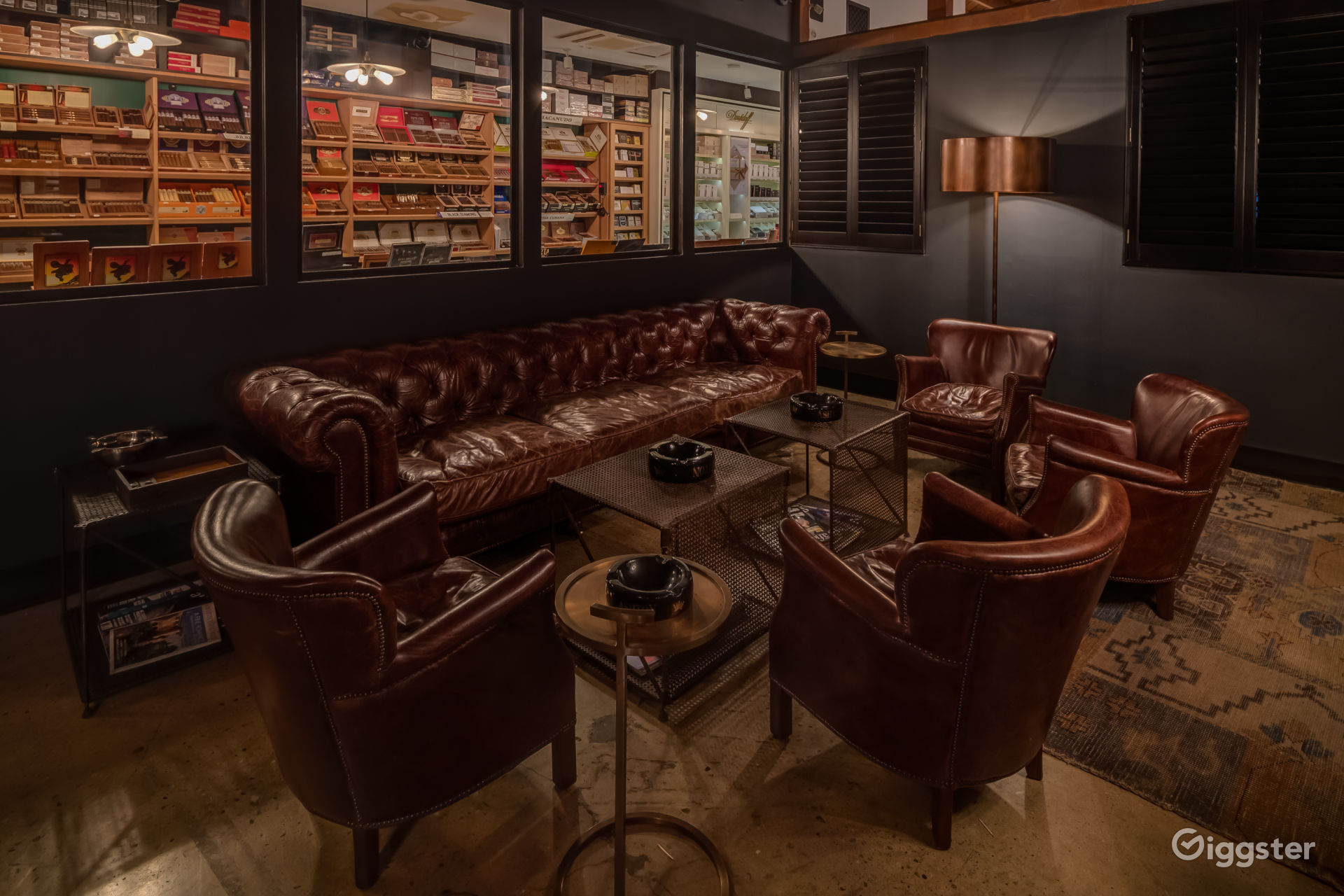 Exclusive Luxurious Private Members Cigar Lounge Rent this location