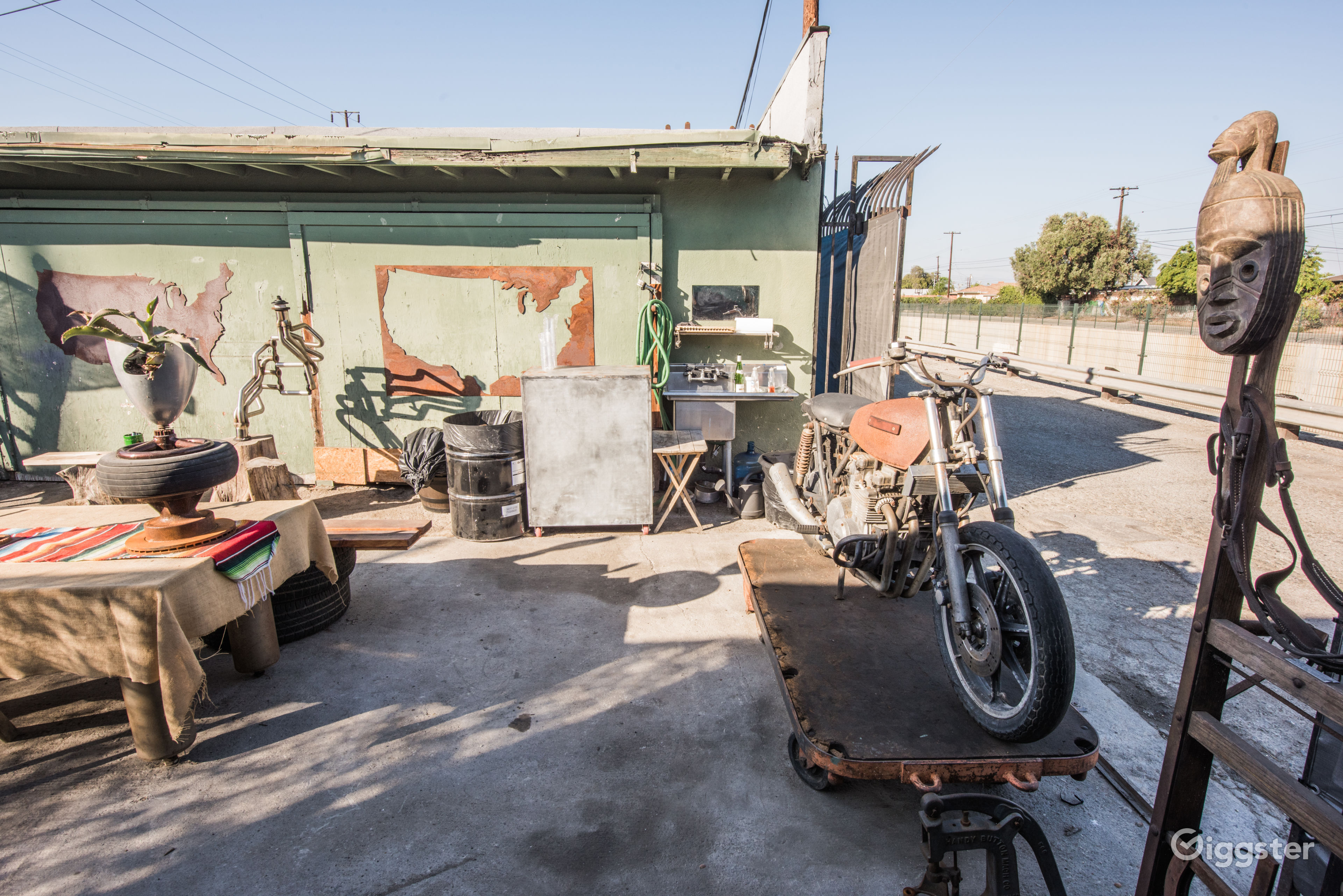 Mad Max Garage Rent this location on Giggster